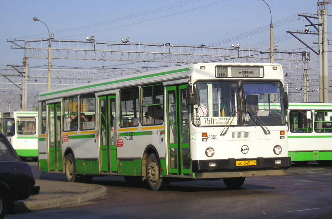 Moskau, LiAZ-5256.25 Nr. 14356