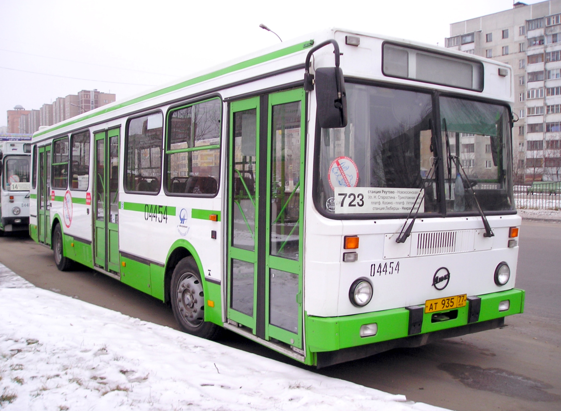Москва, ЛиАЗ-5256.25 № 04454