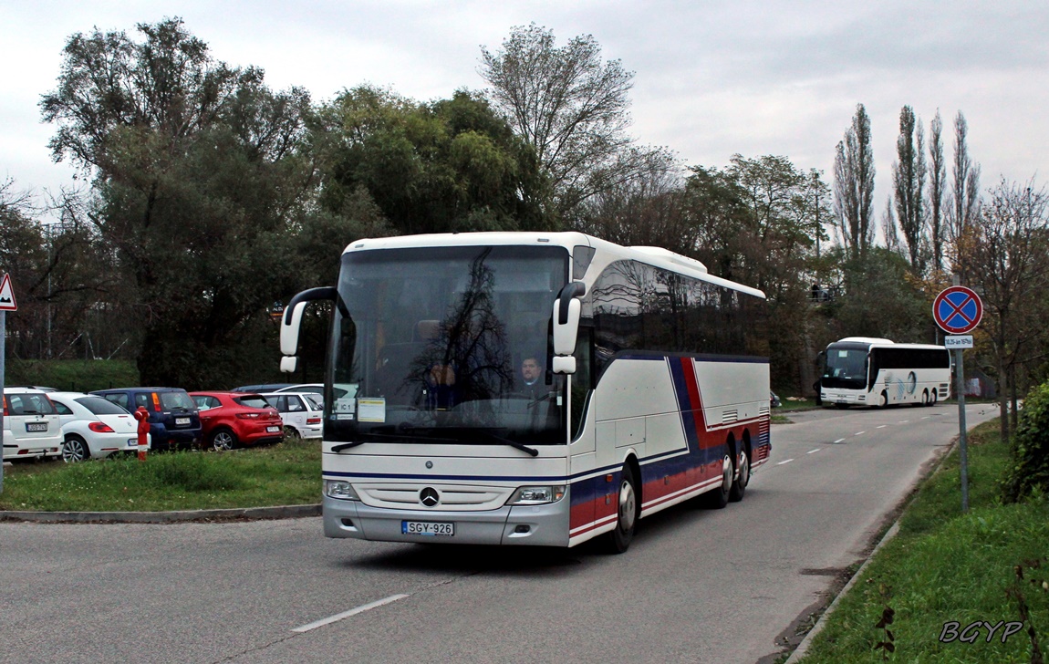 Ungarn, Mercedes-Benz Tourismo II M/3 16RHD Nr. SGY-926