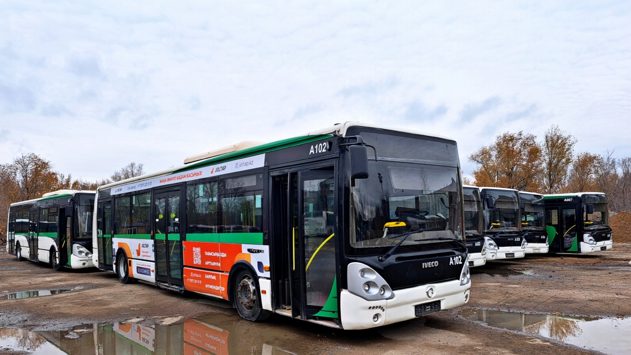 Asztana, Irisbus Citelis 12M sz.: A102; Asztana, Irisbus Citelis 12M sz.: A033; Asztana, Irisbus Citelis 12M sz.: A034; Asztana, Irisbus Citelis 12M sz.: A007; Asztana — Bus depot