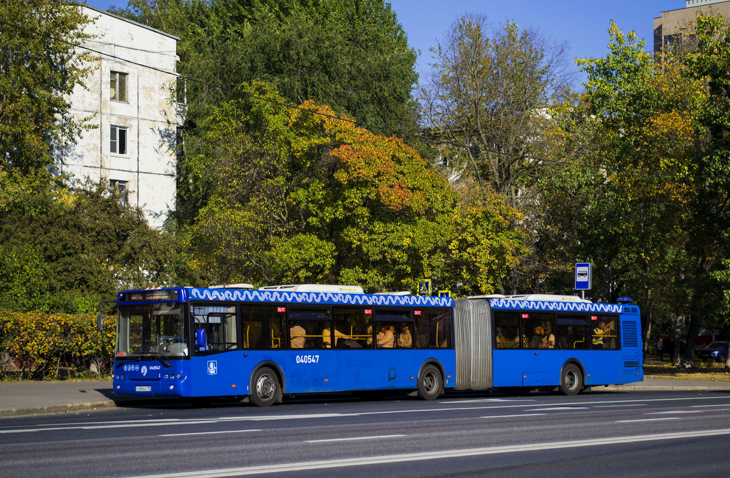 Москва, ЛиАЗ-6213.22 № 040547