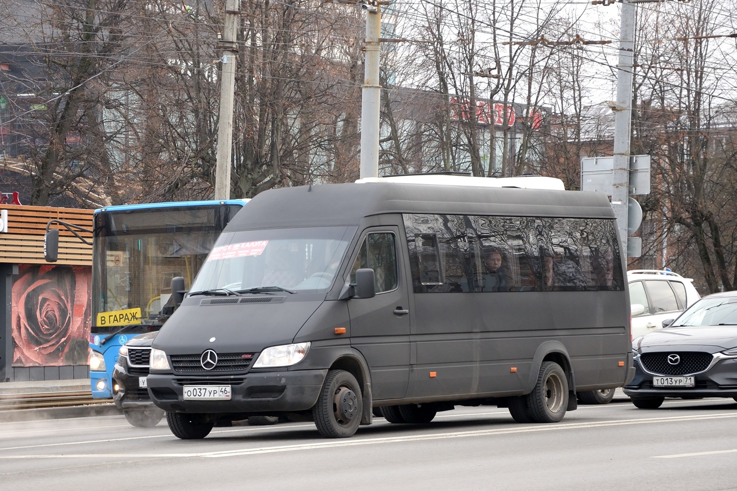 Тульская область, ЛиАЗ-4292.60 (1-2-1) № 466; Курская область, Луидор-223215 (MB Sprinter Classic) № О 037 УР 46