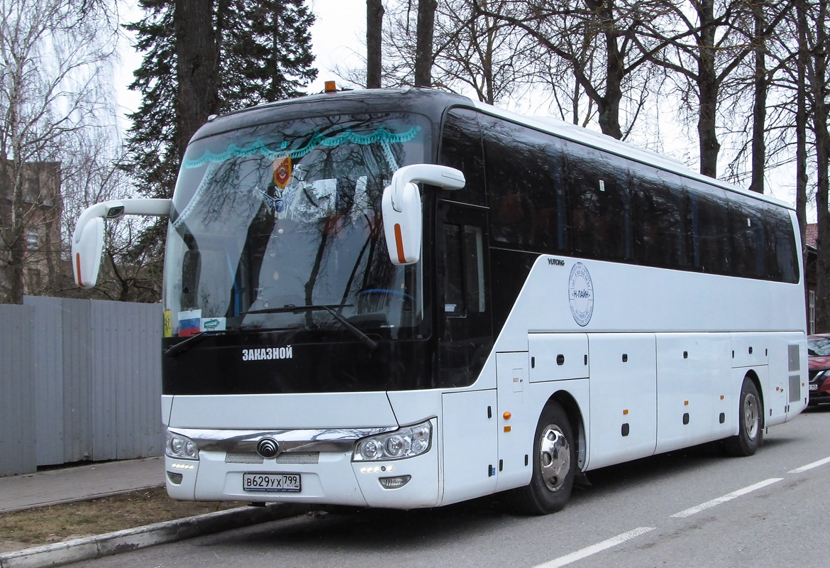 Москва, Yutong ZK6122H9 № В 629 УХ 799