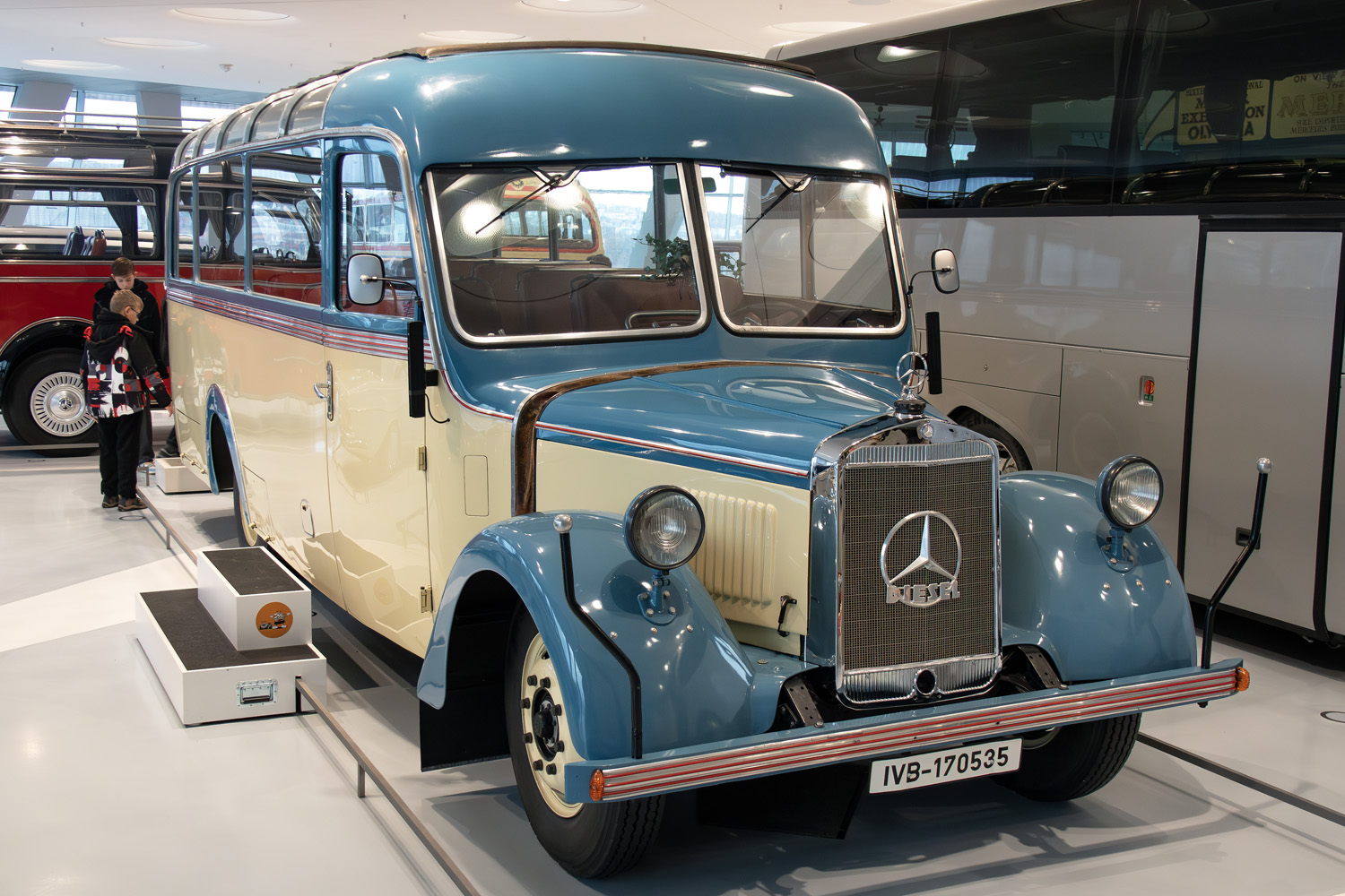 Баден-Вюртемберг, Mercedes-Benz № IVB-170535