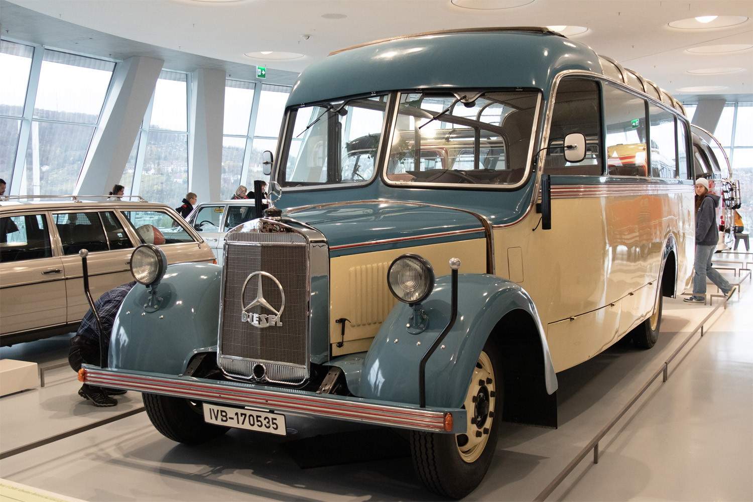 Баден-Вюртемберг, Mercedes-Benz № IVB-170535