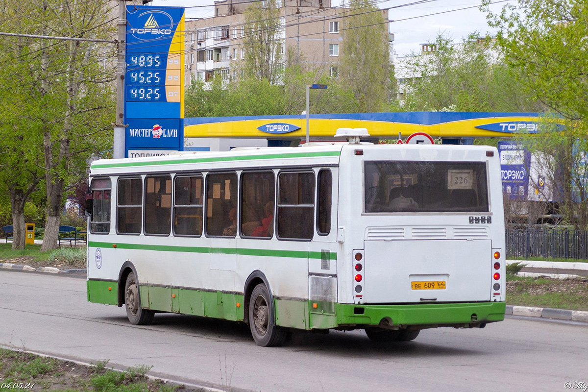 Saratov region, LiAZ-5256.36 Nr. ВЕ 609 64