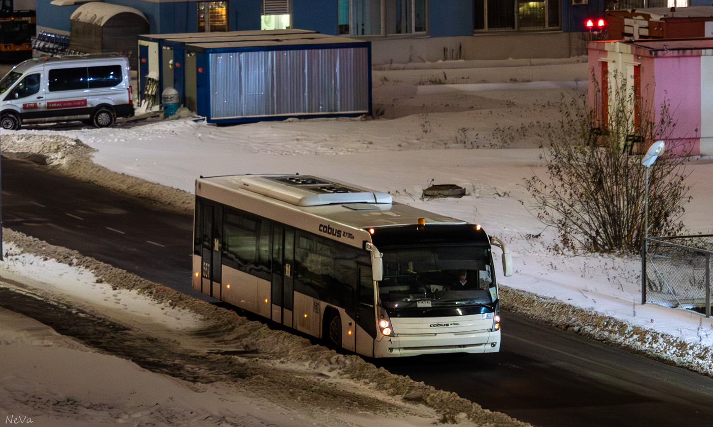 Санкт-Петербург, Cobus 2700S № 557