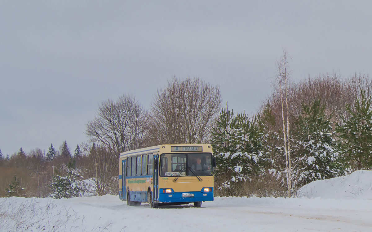 Витебская область, Неман-52012 № 019828