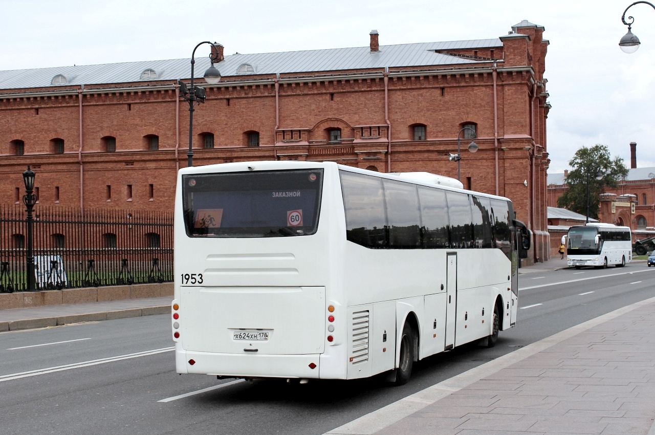 Санкт-Петербург, Volgabus-5285.05 № 1953