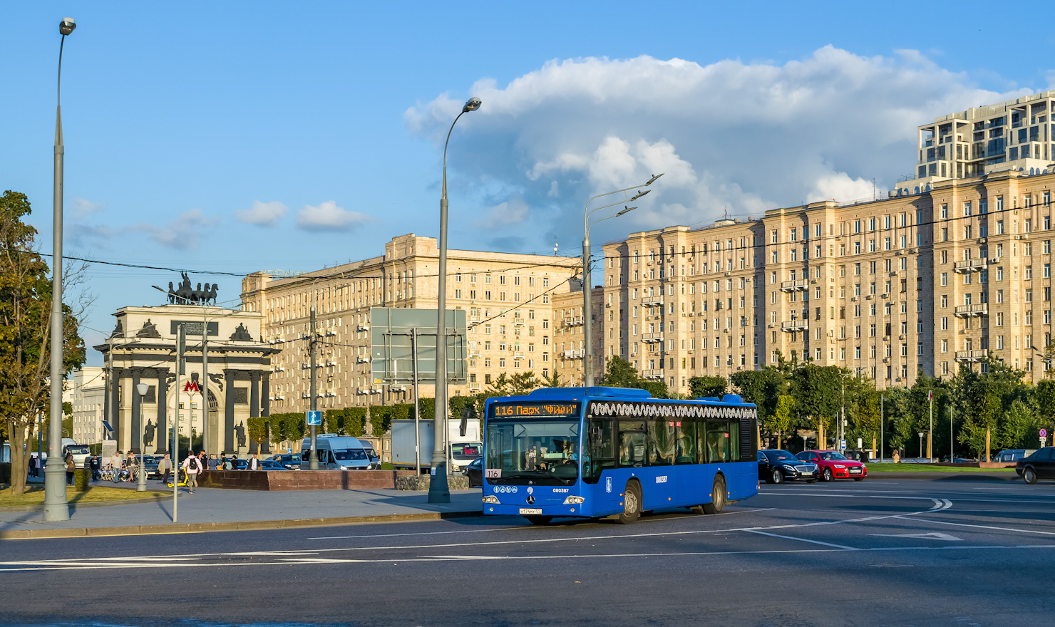 Москва, Mercedes-Benz Conecto II № 080387; Москва — Разные фотографии