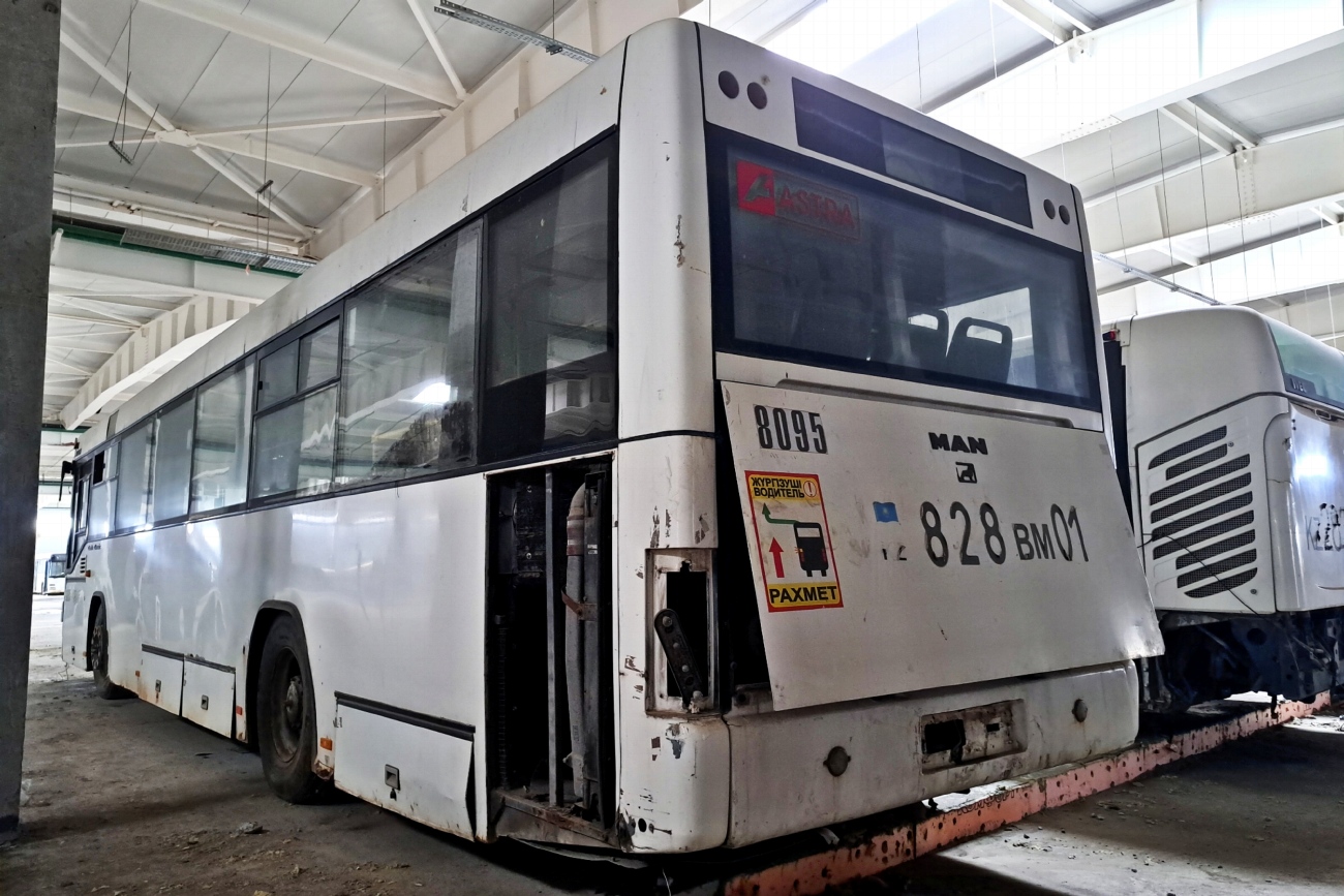 Астана, MAN A74 Lion's Classic SL283 № 8095; Астана, Irisbus Citelis 12M № A001