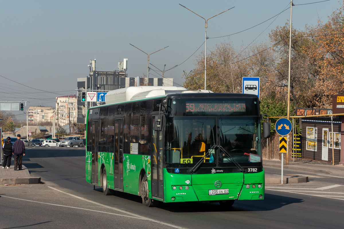 Алматы, Golden Dragon XML6125CN (Hyundai Trans Auto) № 3782