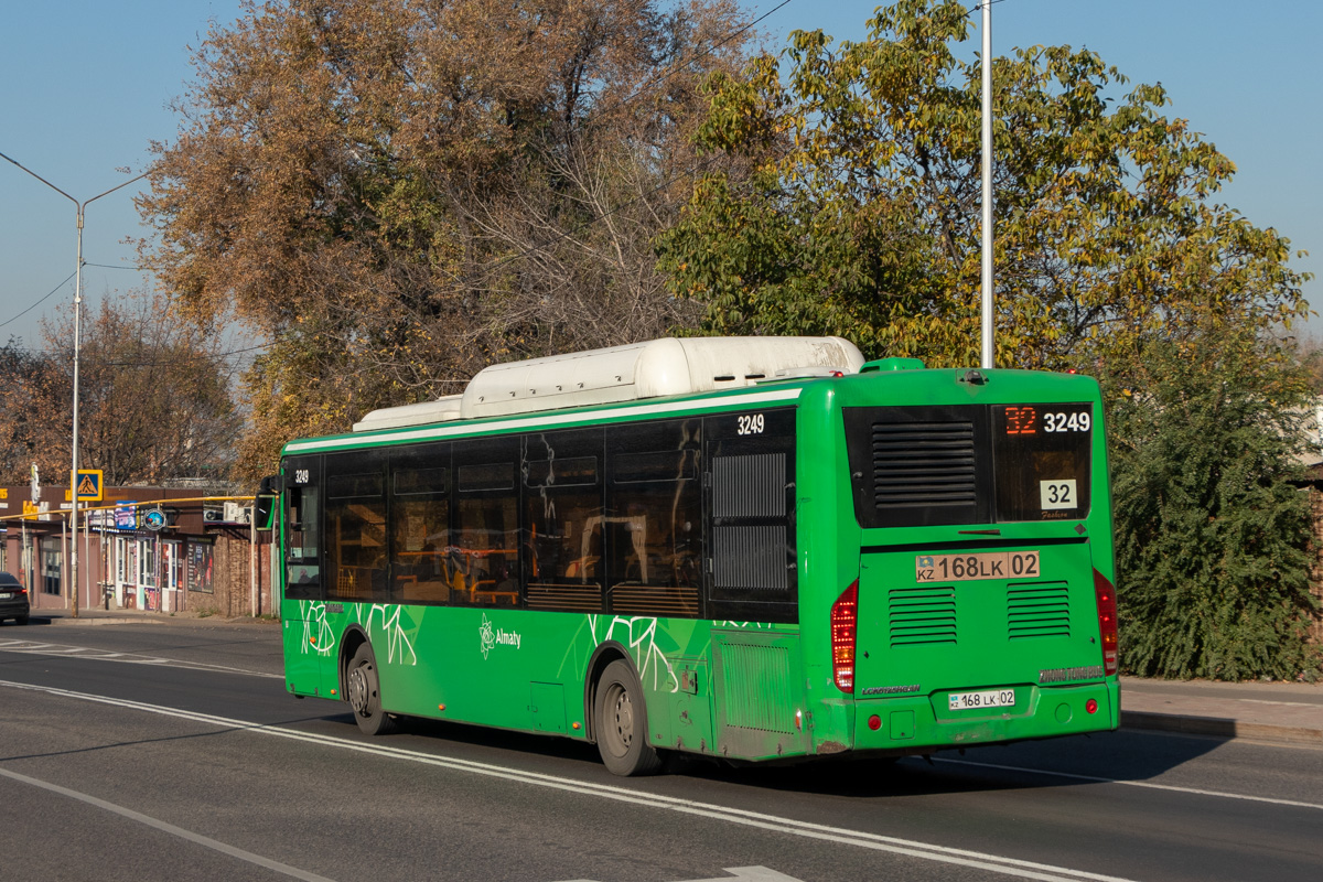 Алматы, Zhong Tong LCK6125HGAN № 3249