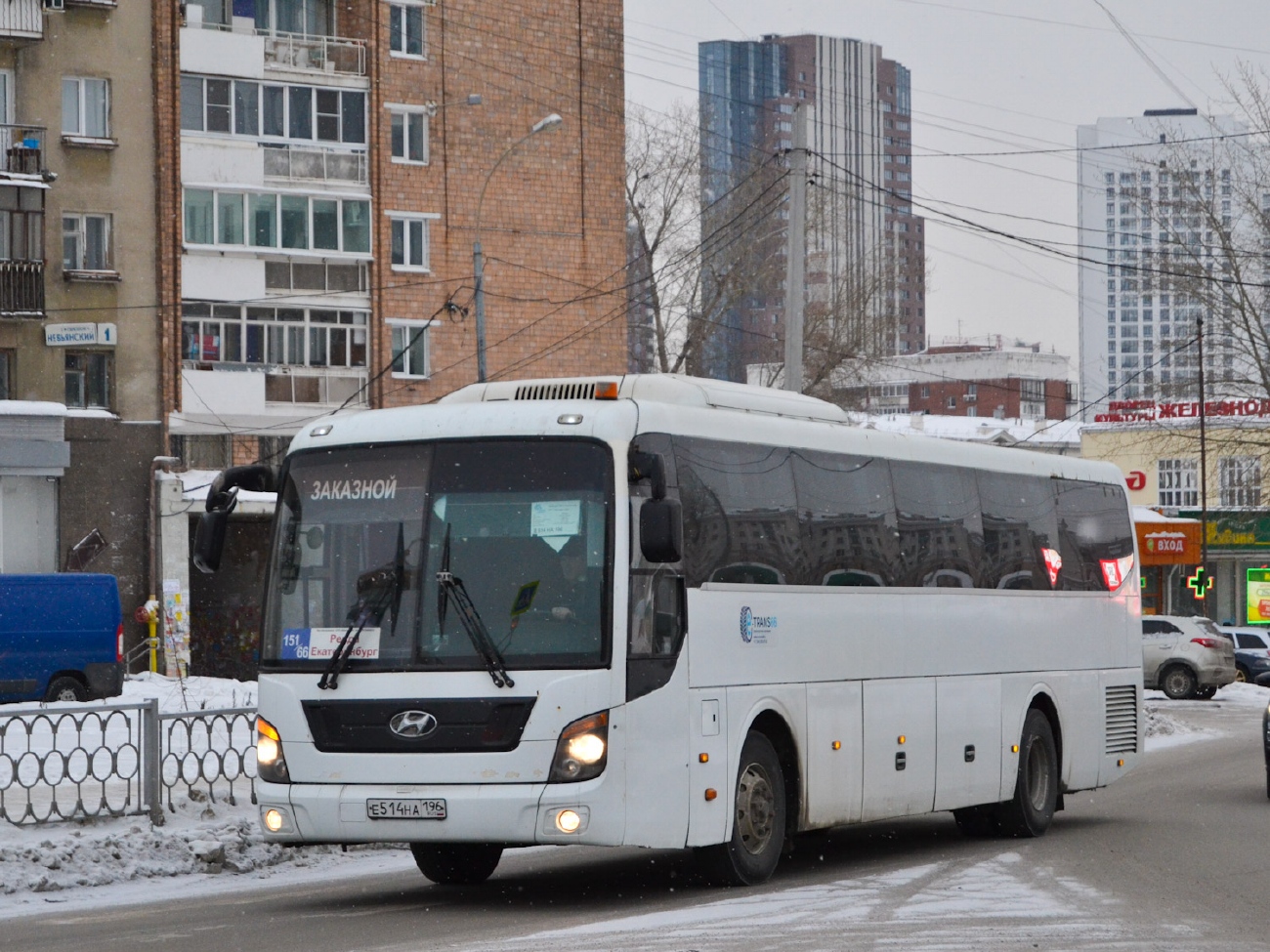 Свердловская область, Hyundai Universe Space Luxury № Е 514 НА 196