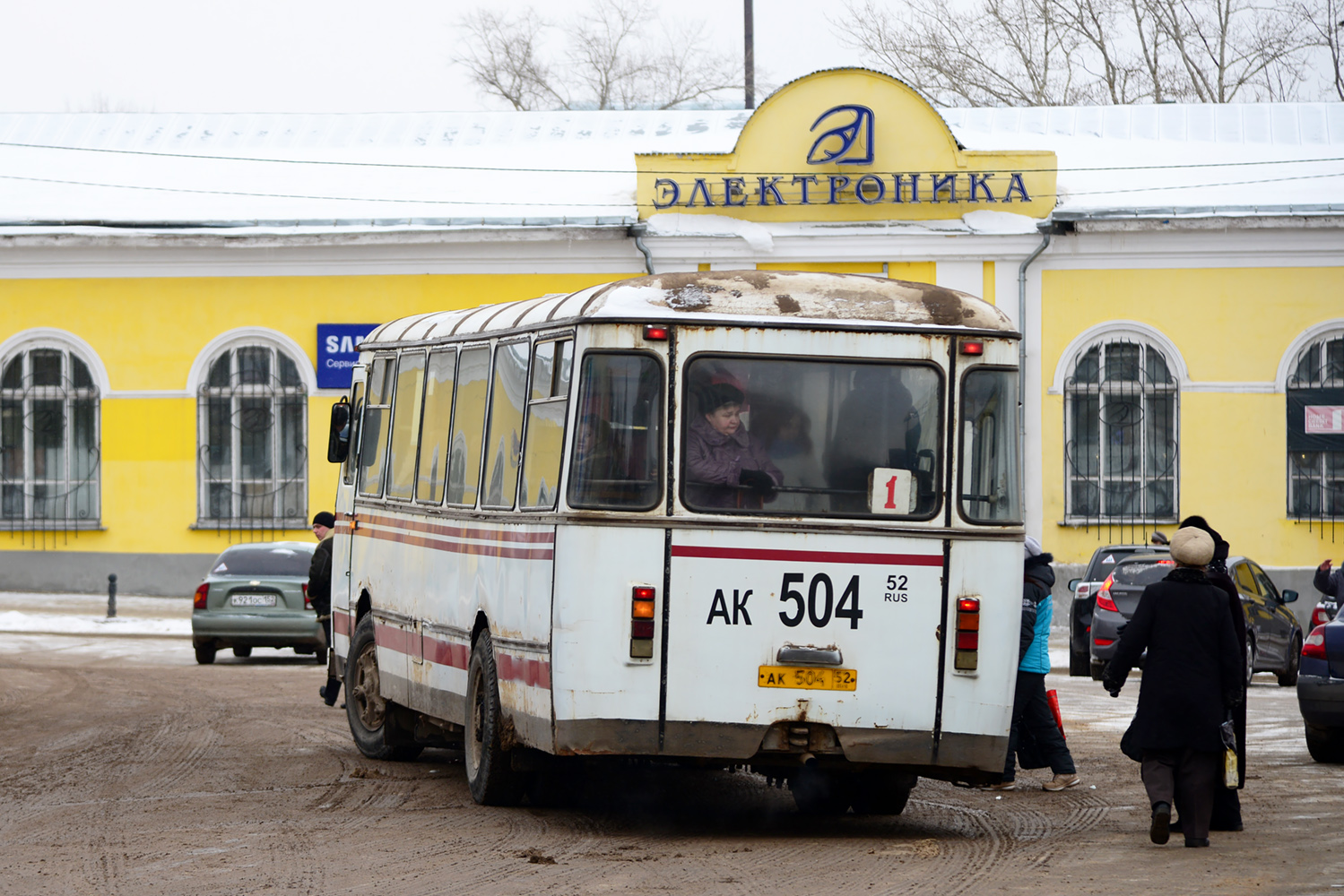 Nizhegorodskaya region, LiAZ-677M (BARZ) č. АК 504 52