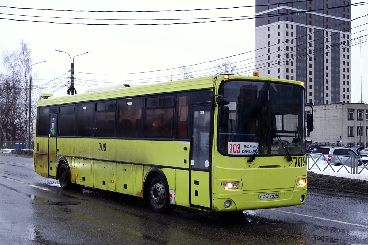 Ярославская область, ЛиАЗ-5256.23-01 (ГолАЗ) № 709