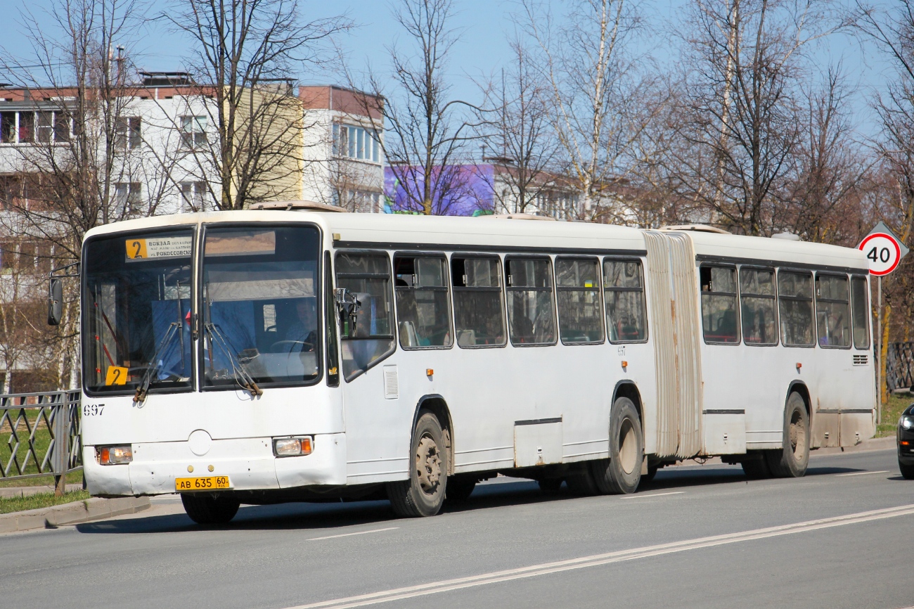 Псковская область, Mercedes-Benz O345G № 697