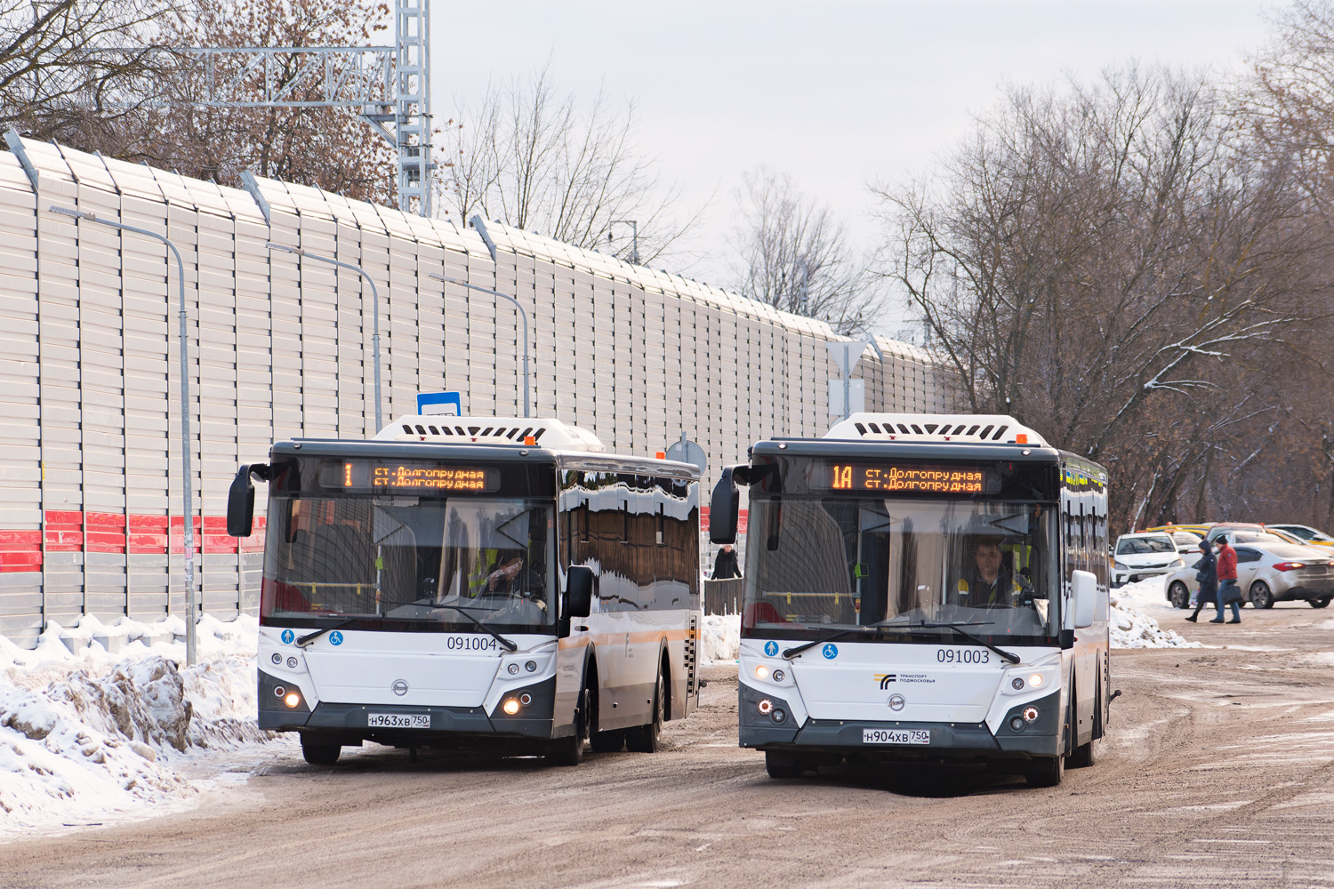 Московская область, ЛиАЗ-5292.65-03 № 091004; Московская область, ЛиАЗ-5292.65-03 № 091003