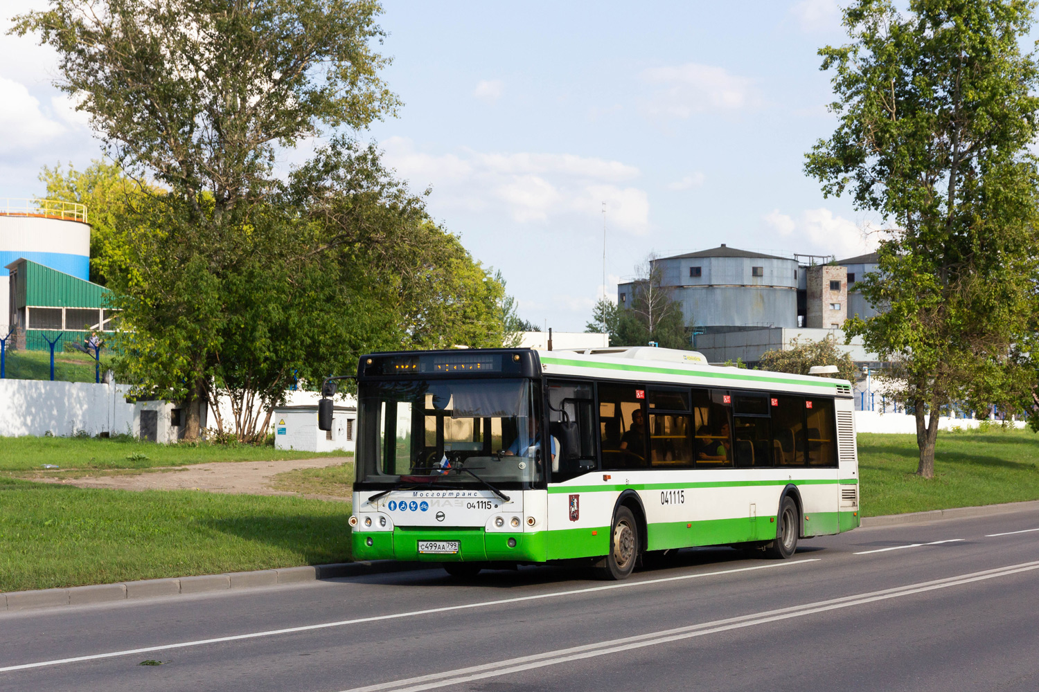 Moskva, LiAZ-5292.22 (2-2-2) č. 041115