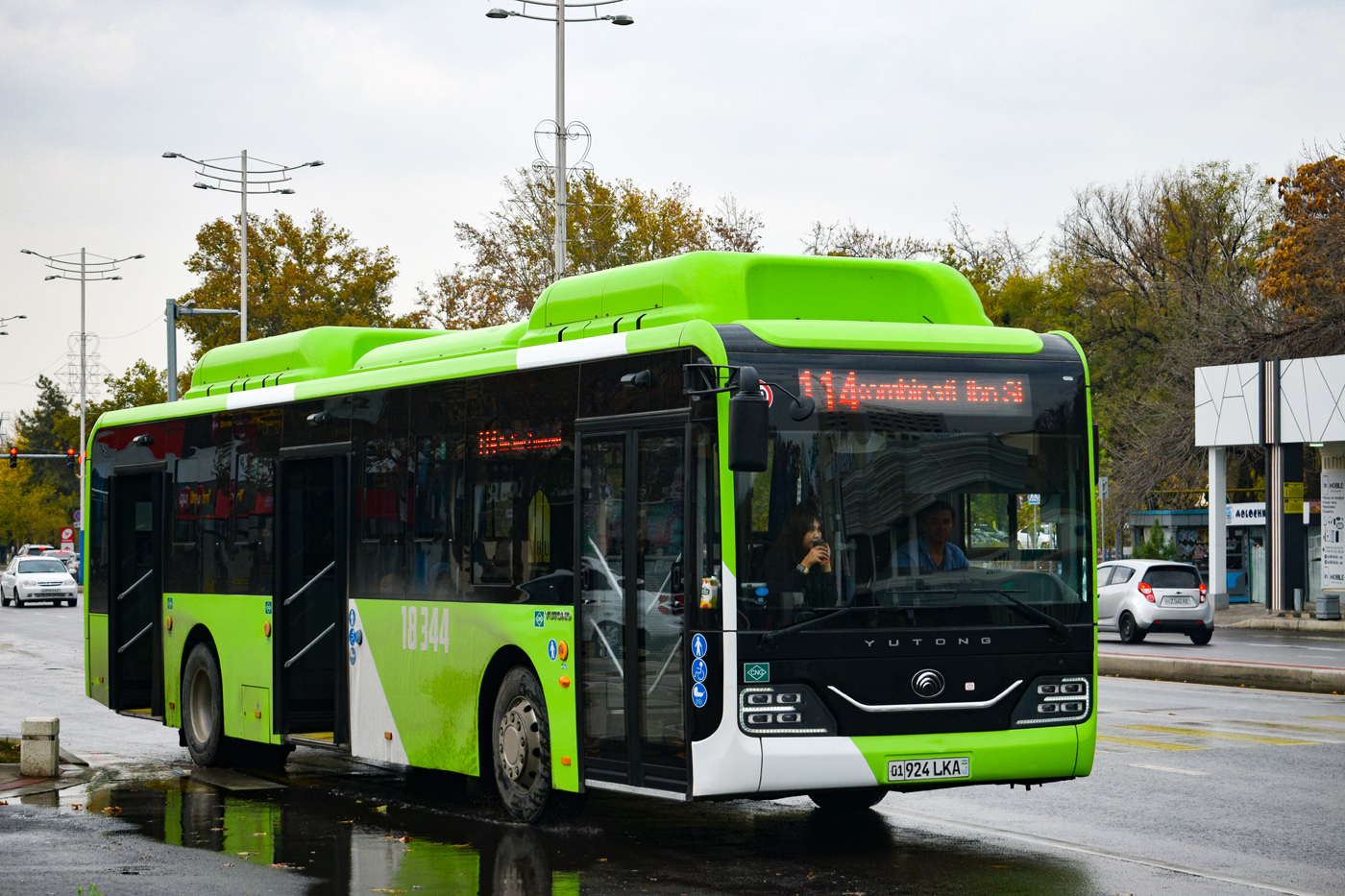 Узбекистан, Yutong ZK6126HG № 18344