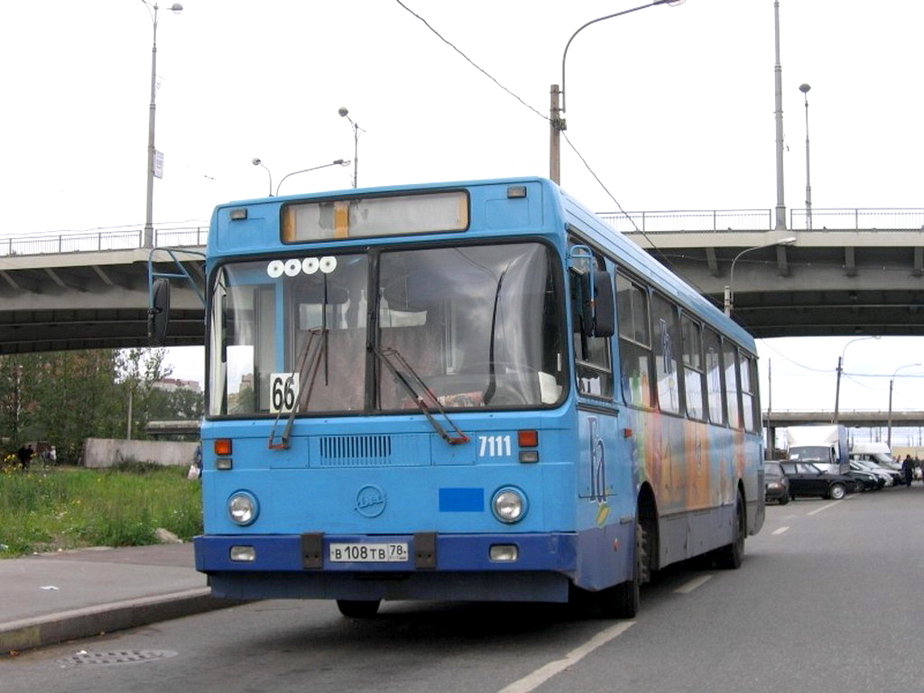 Санкт-Петербург, ЛиАЗ-5256.25 № 7111