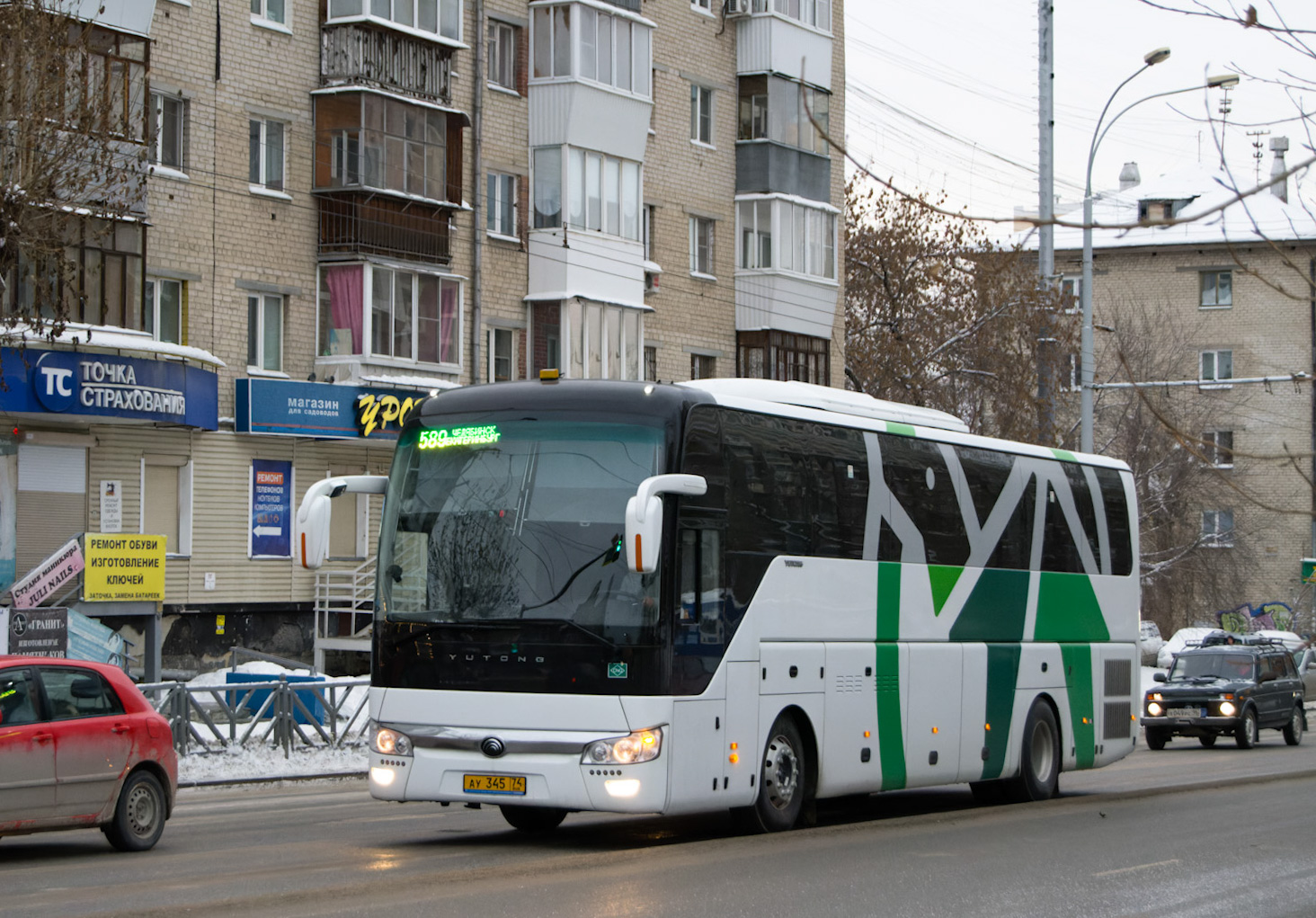 Челябинская область, Yutong ZK6122H9 № АУ 345 74