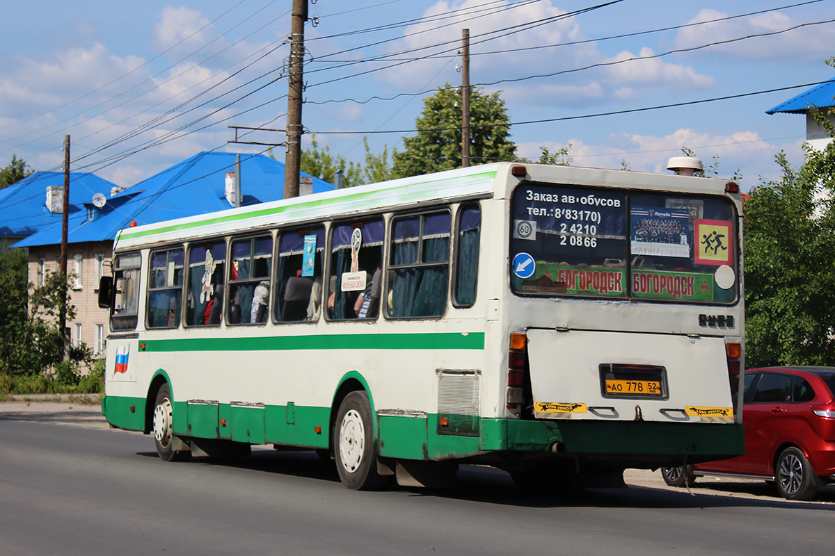 Nizhegorodskaya region, LiAZ-5256.40-01 # АО 778 52