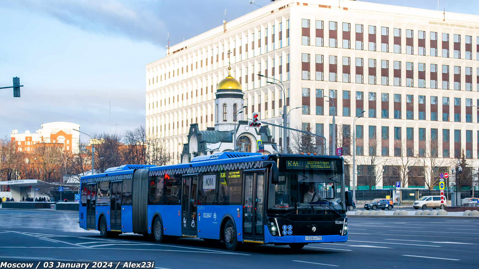 Москва, ЛиАЗ-6213.65 № 011847