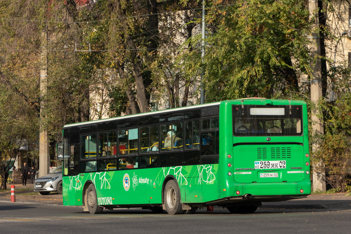 Алматы, Yutong ZK6118HGA № 259 MK 02