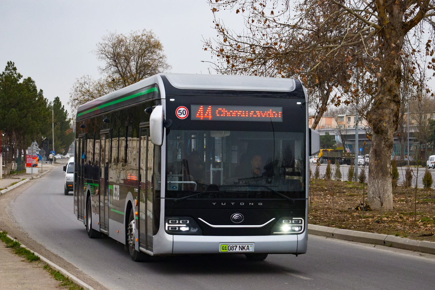 Узбекистан, Yutong ZK6126BEVG № 05319