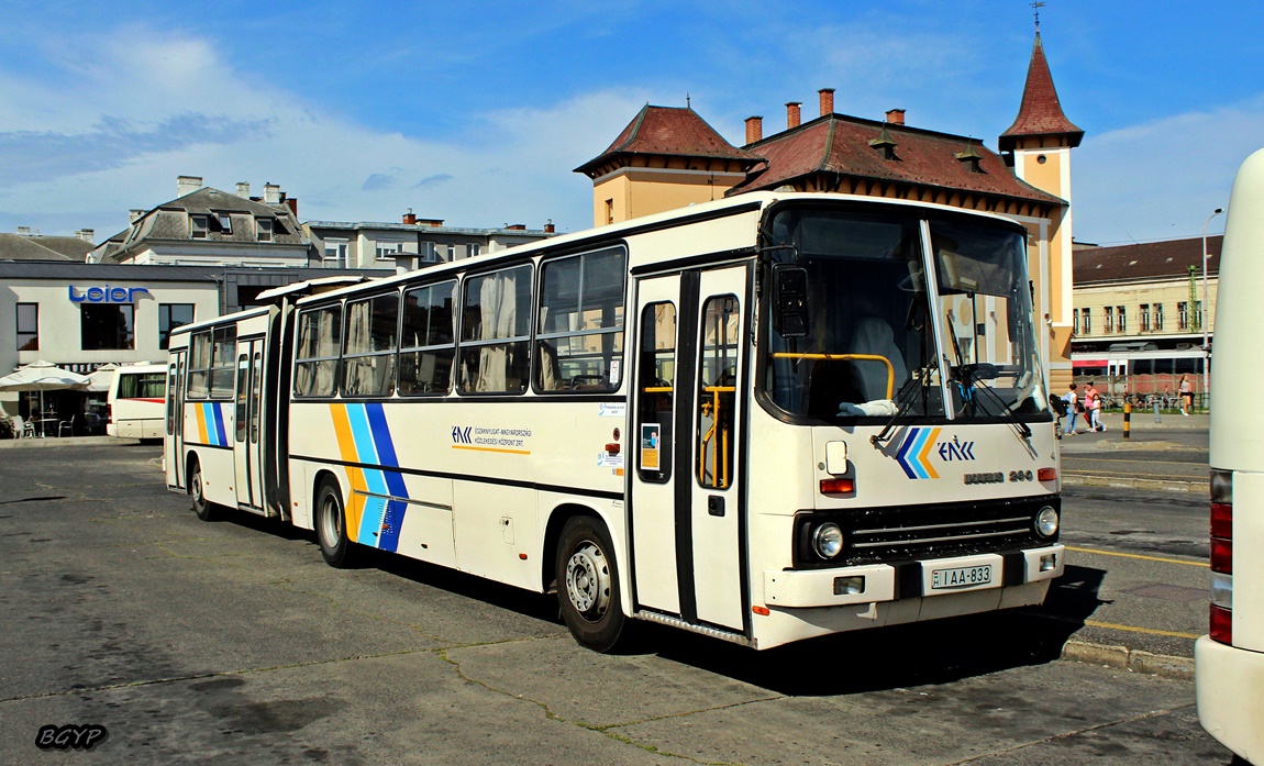 Ungārija, Ikarus 280.30M № IAA-833