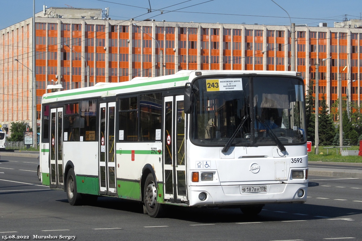 Санкт-Петербург, ЛиАЗ-5293.53 № 3592