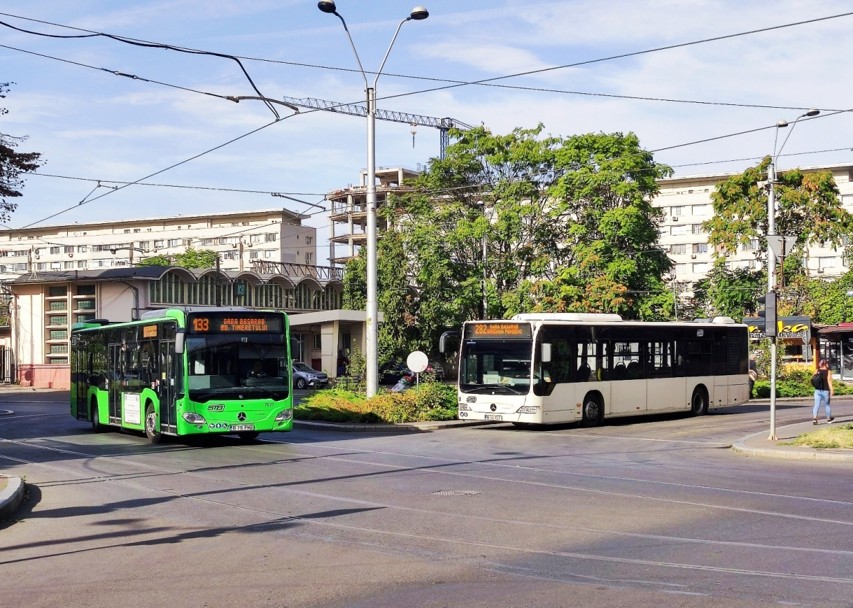 Румыния, Mercedes-Benz Citaro C2 hybrid № 7011; Румыния, Mercedes-Benz O530 Citaro facelift № 6281