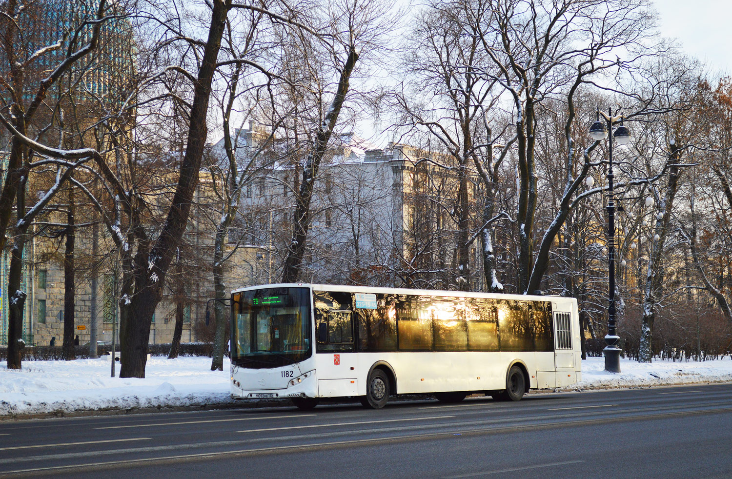 Санкт-Петербург, Volgabus-5270.05 № 1182