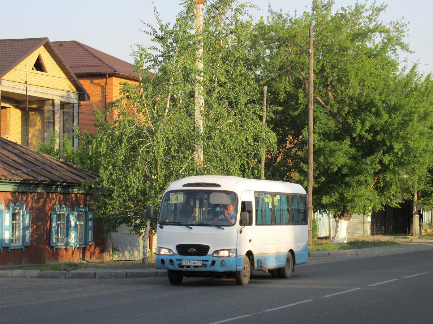 Pavlodar province, Hyundai County Super č. 978 CWA 14