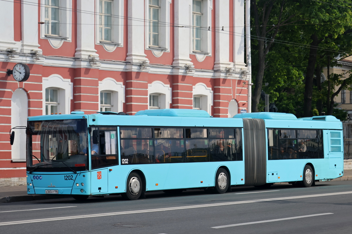 Санкт-Петербург, МАЗ-216.066 № 1202