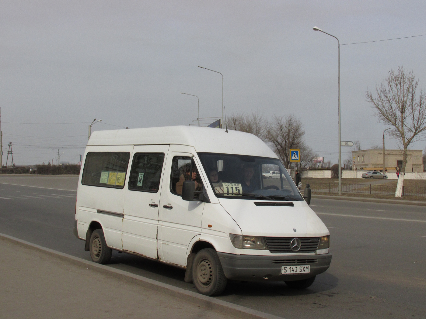Павлодарская область, Mercedes-Benz Sprinter W901/W902 208D № S 143 SXM