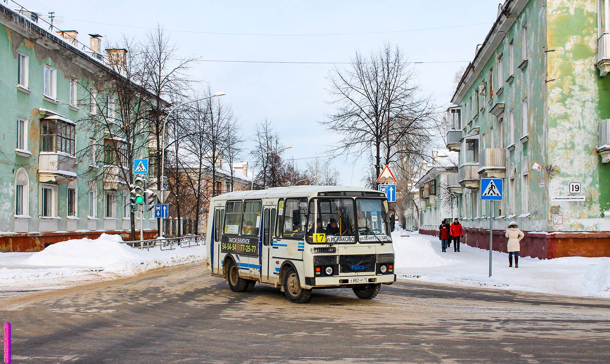 Томская область, ПАЗ-32054 № Е 882 УР 70