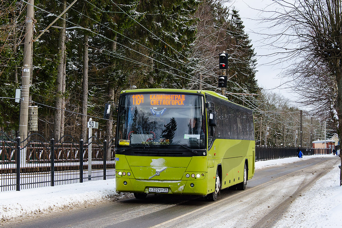 Калининградская область, Volvo 8700 № С 322 РТ 39