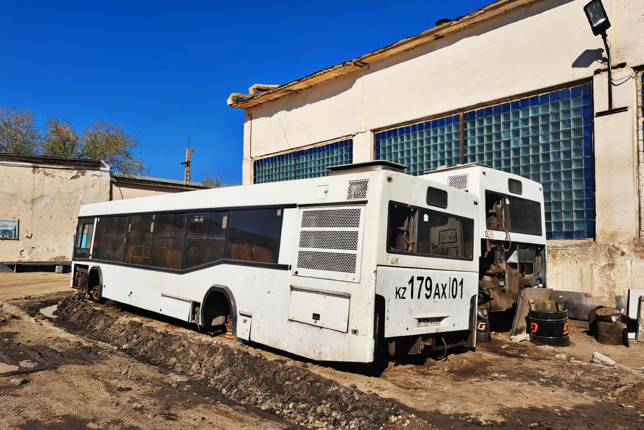 Αστάνα, MAZ-103.465 # F026; Αστάνα — Bus depot