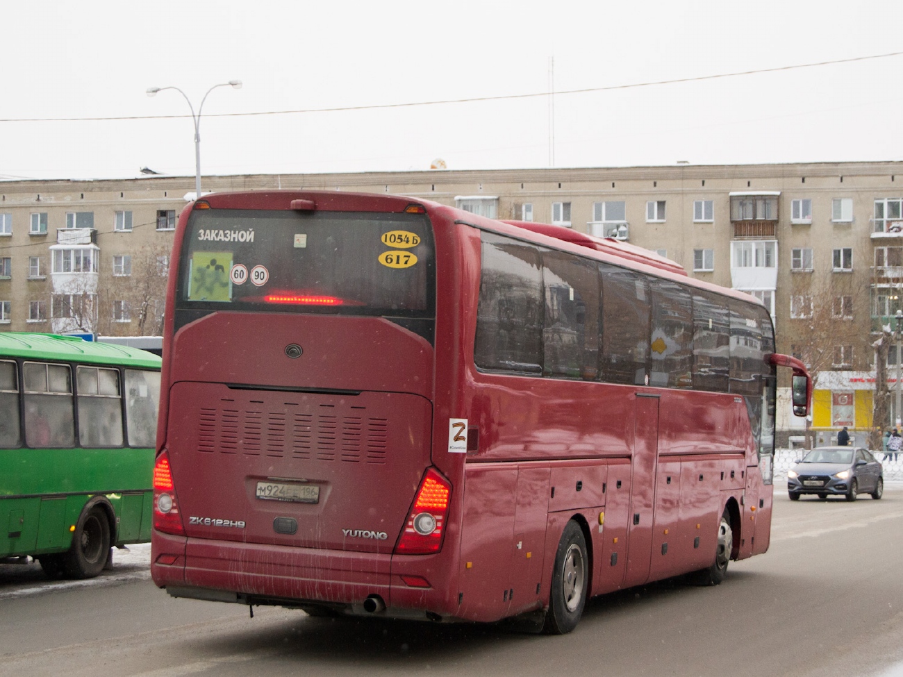 Свердловская область, Yutong ZK6122H9 № М 924 ЕЕ 196