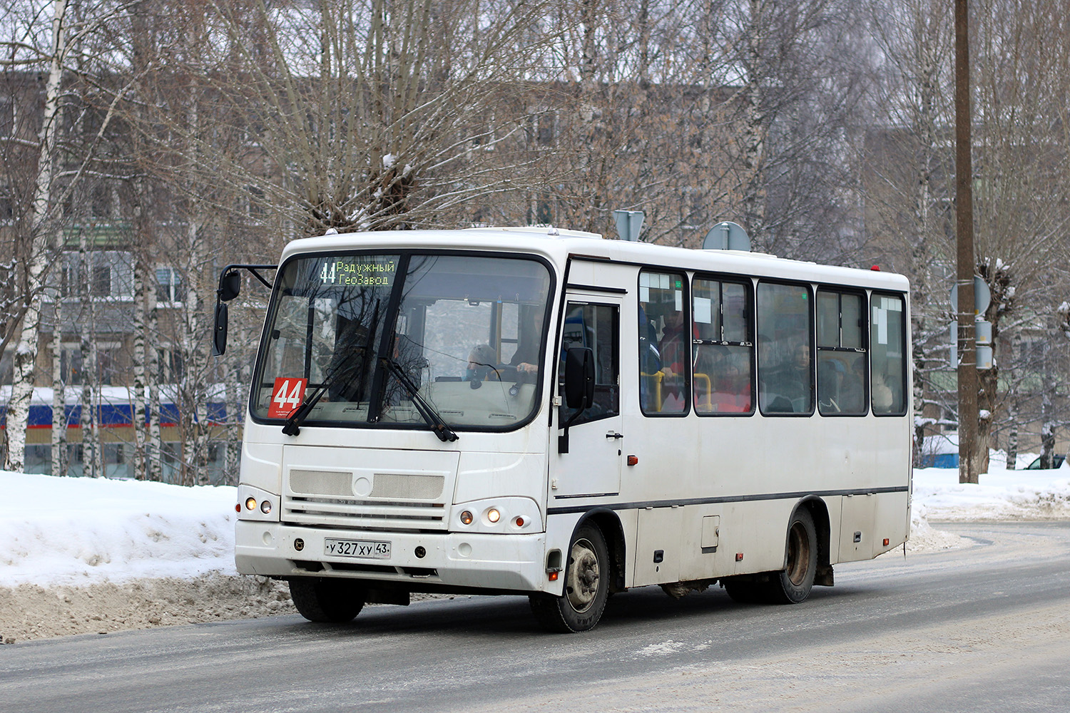 Кировская область, ПАЗ-320402-04 № У 327 ХУ 43