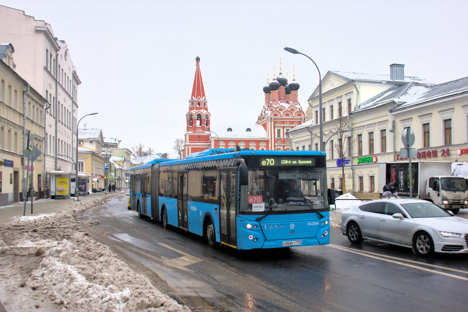 Москва, ЛиАЗ-6213.65 № 031321