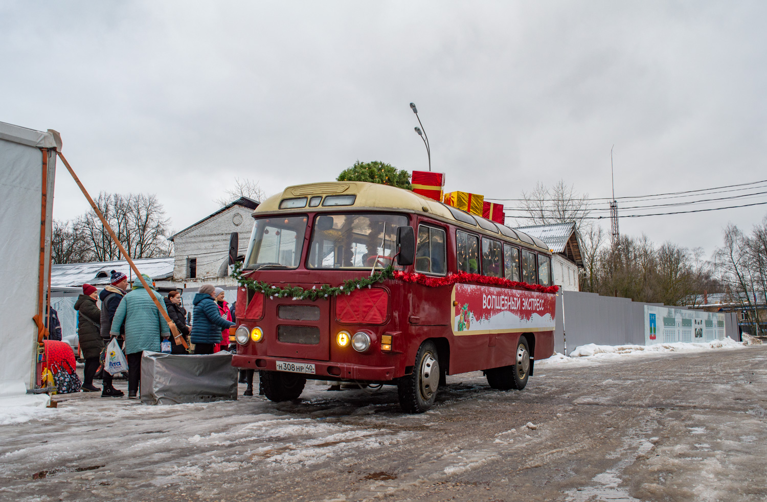 Москва, ПАЗ-672 № Н 308 НР 40