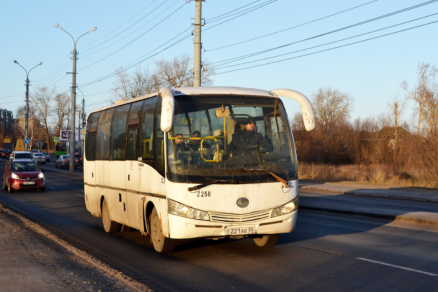 Архангельская область, Yutong ZK6737D № Т 221 АЕ 55