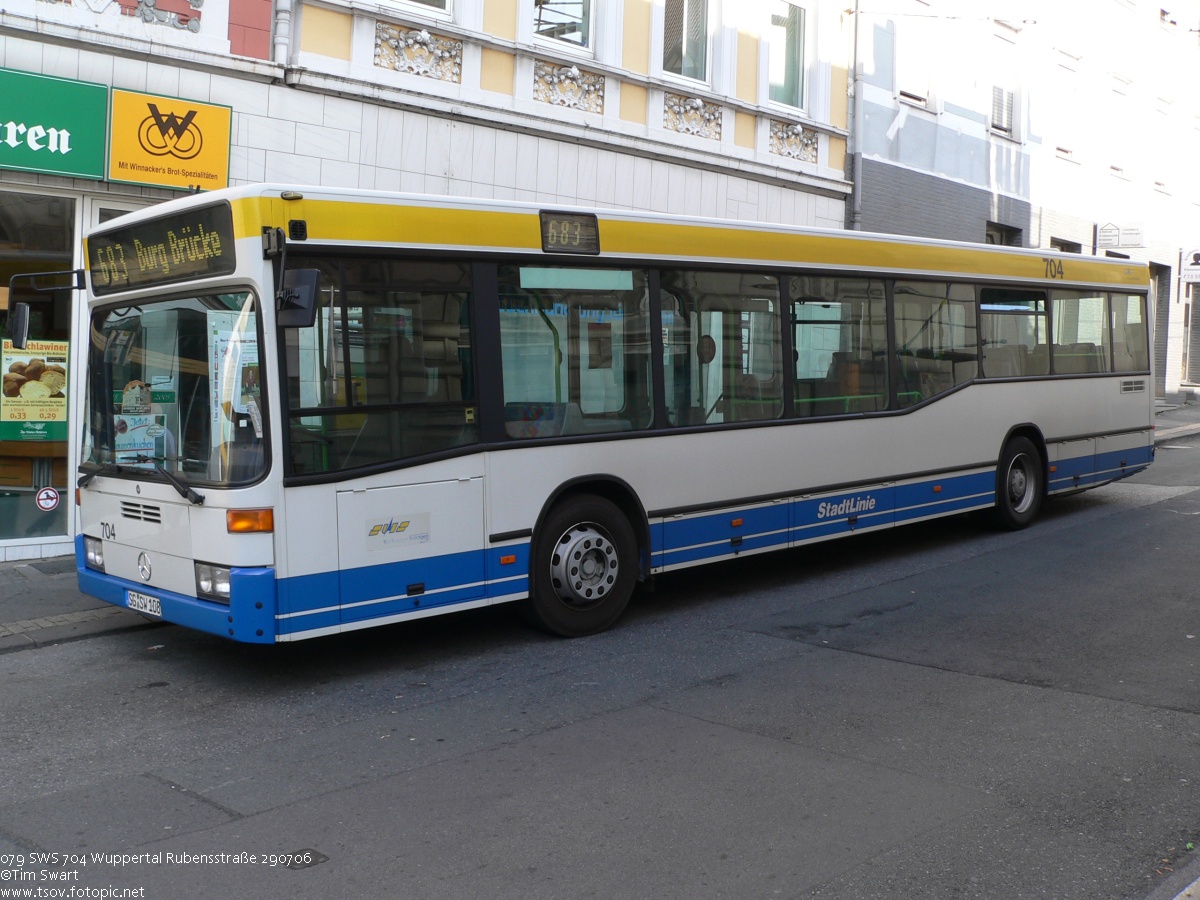 Северный Рейн-Вестфалия, Mercedes-Benz O405N2 № 704