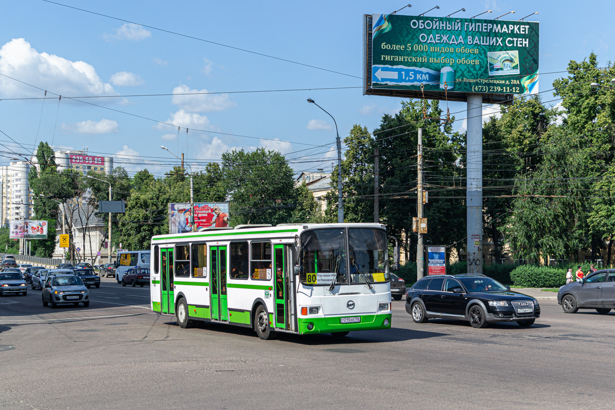 Воронежская область, ЛиАЗ-5256.35 № Т 215 АВ 136