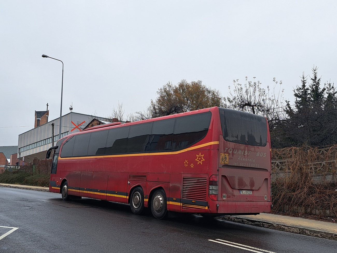 Polsko, Mercedes-Benz O580-17RHD Travego L č. TKI 0920G