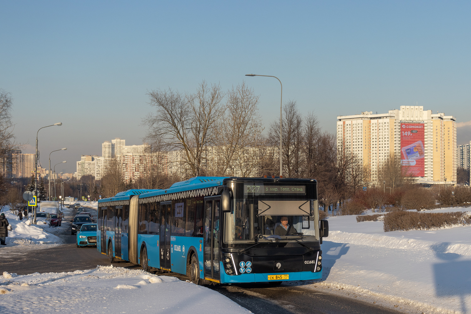 Москва, ЛиАЗ-6213.65 № 011681