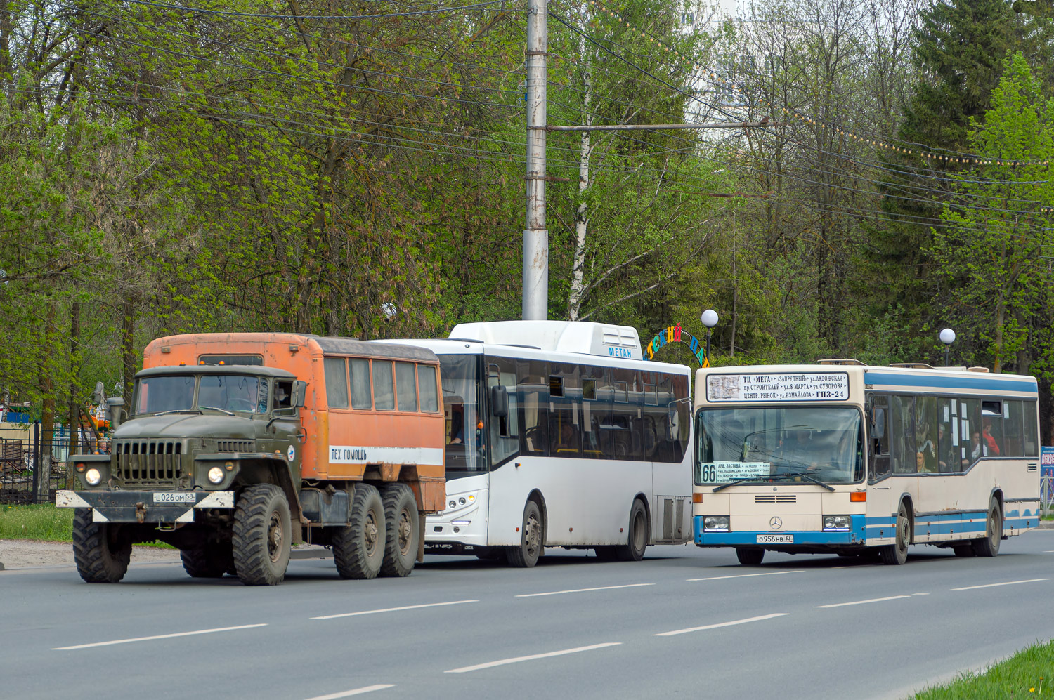 Пензенская область, НЗАС-4951 № Е 026 ОМ 58; Пензенская область, Mercedes-Benz O405N2 № О 956 НВ 33